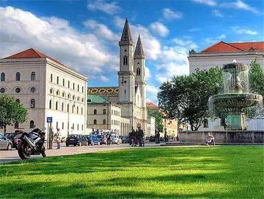 2019<a style='color:#268bd1;cursor:pointer;' href='/ymzc.html'>德國移民政策</a>詳細(xì)解讀,<a style='color:#268bd1;cursor:pointer;' href='/mshh.html'>德國生活</a>都靠它!(上) 2019<a style='color:#268bd1;cursor:pointer;' href='/'>德國移民</a>政策詳細(xì)解讀,德國生活都靠它!(上)