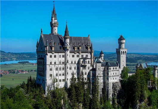 科隆足球俱樂(lè)部，F(xiàn)C前鋒Cordoba失敗了